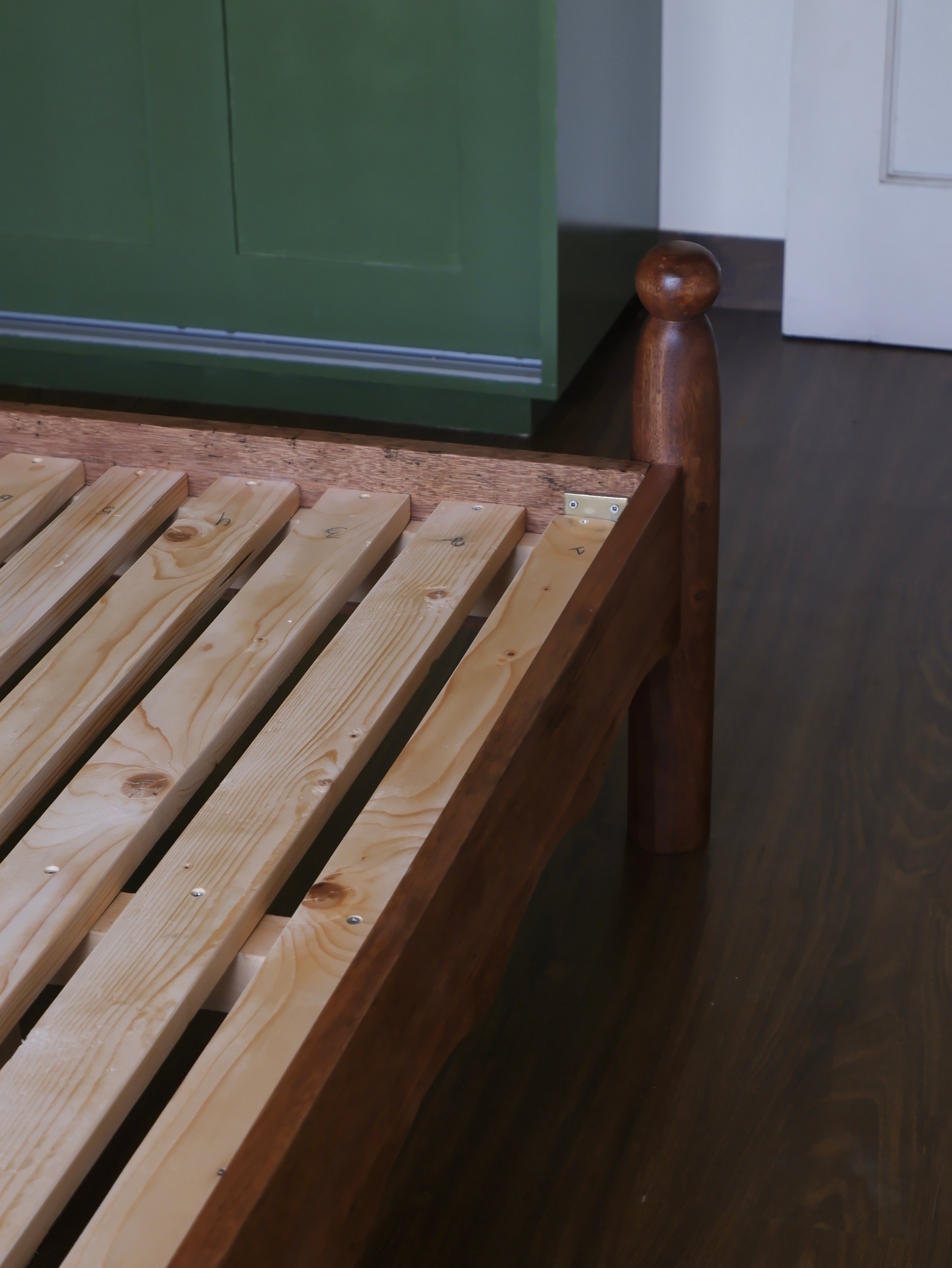 Ganymede Bed