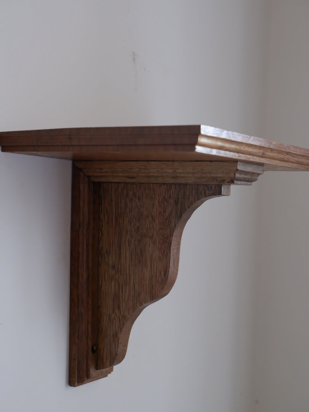 Auren Mini Corbel Shelf