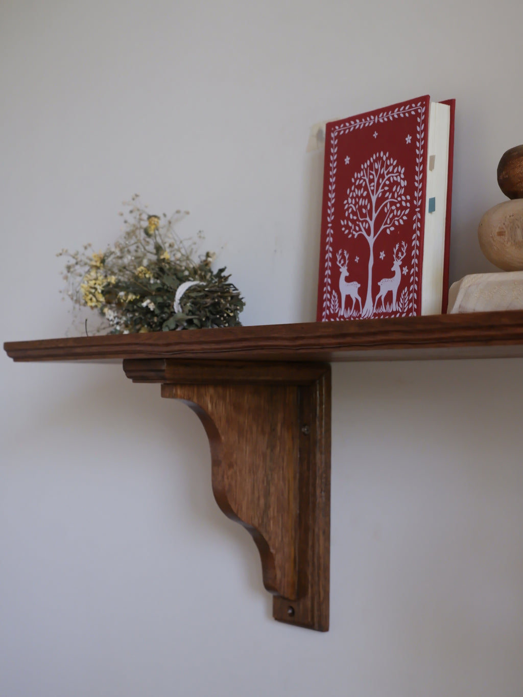 Elowen Corbel Bracket Shelf