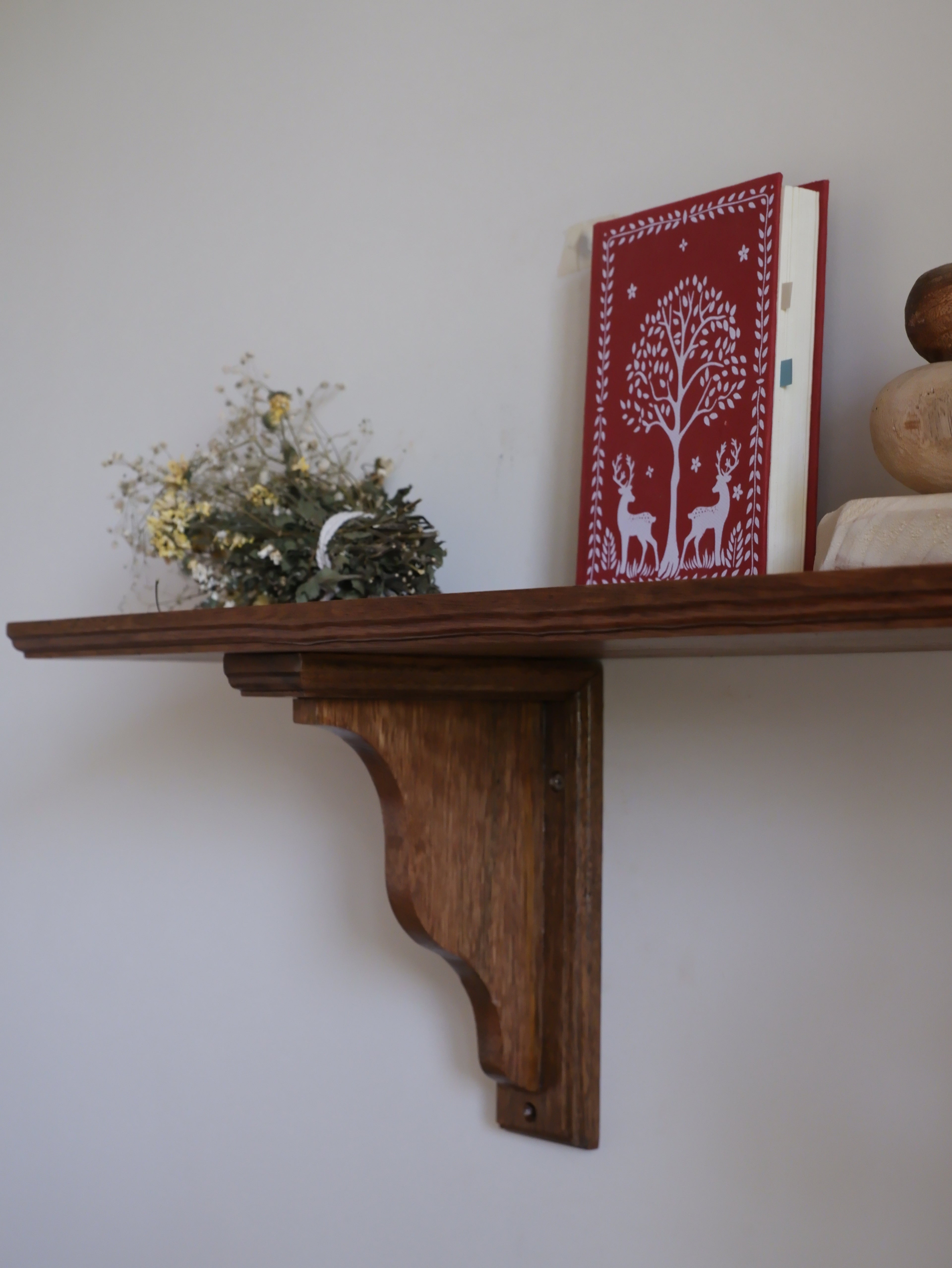 Elowen Corbel Bracket Shelf