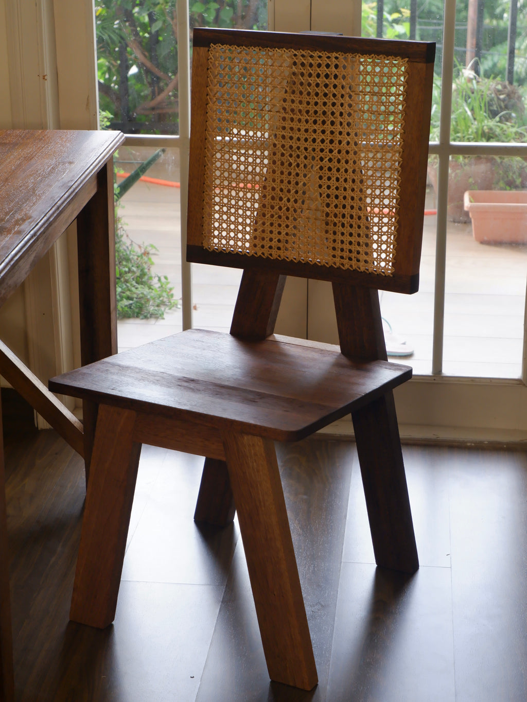 Noctra Chair