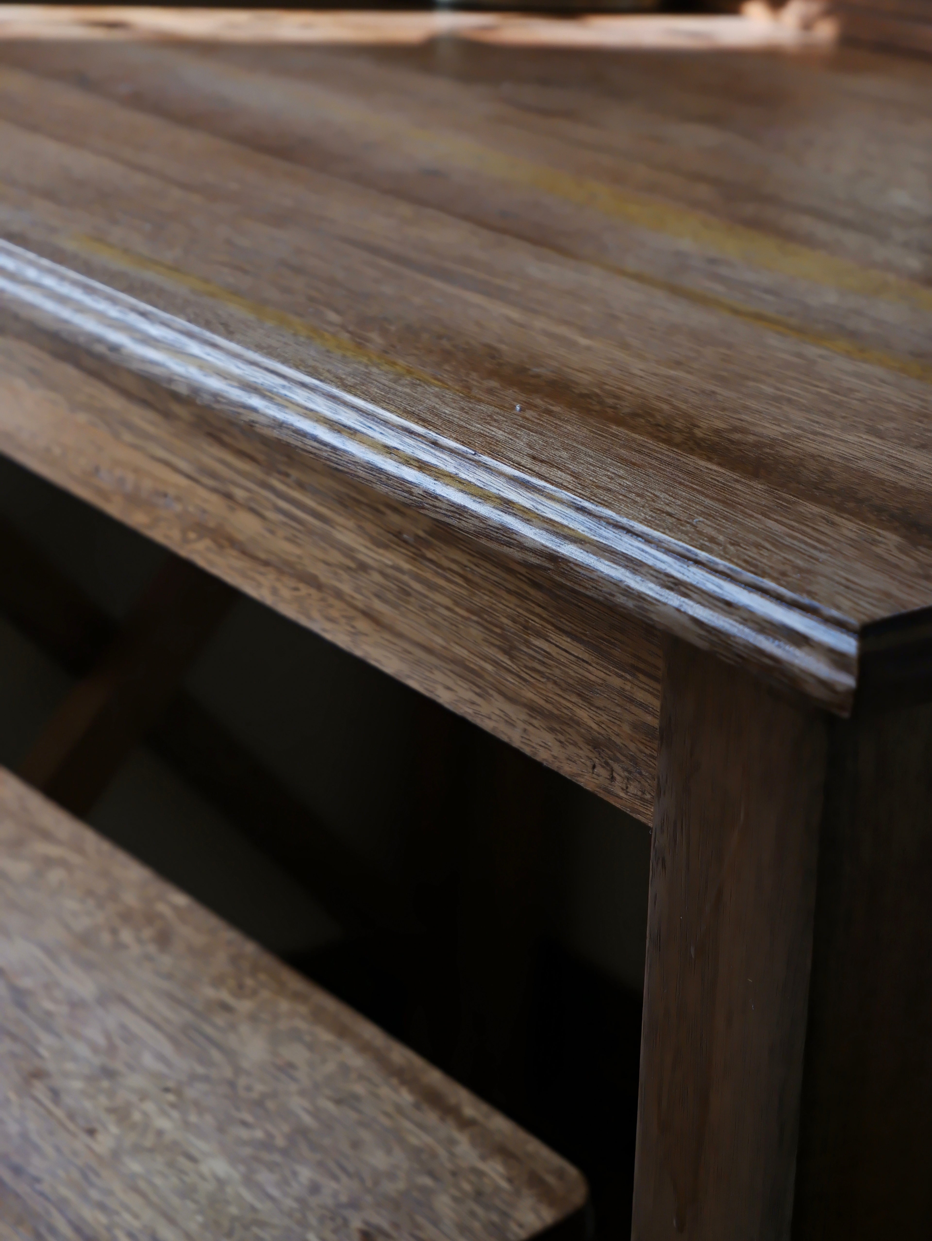 Soltra Table