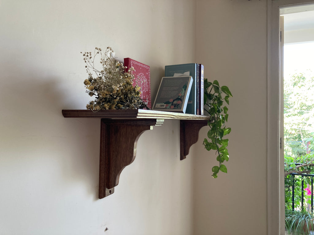 Elowen Corbel Bracket Shelf