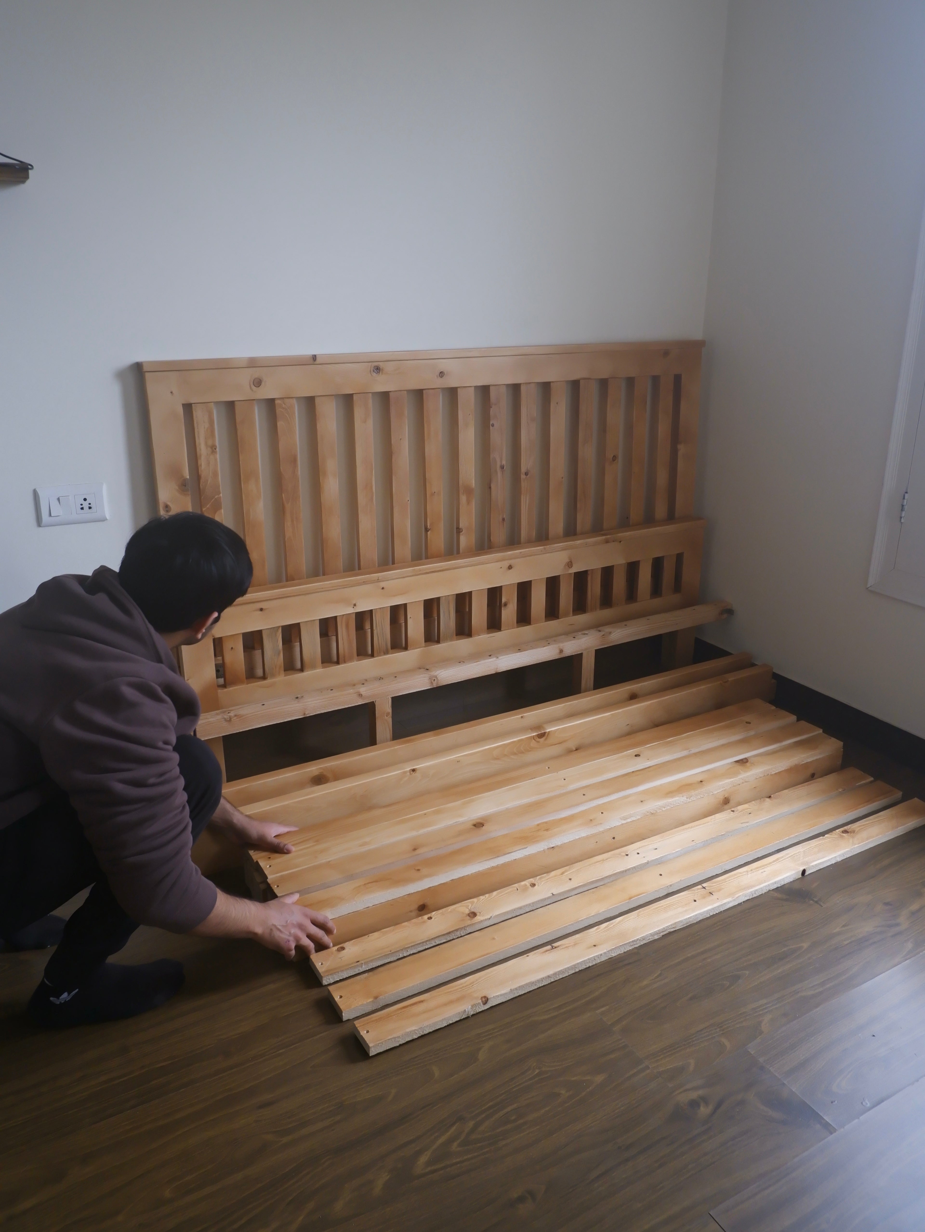 Elara Bed